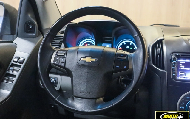 imagem-https://www.socarrao.com.br/sc-vehicle-images-prod/3256955/1786832625231-003_565653-95e496c0b60129f8a91ceeaf3f205f00.jpg