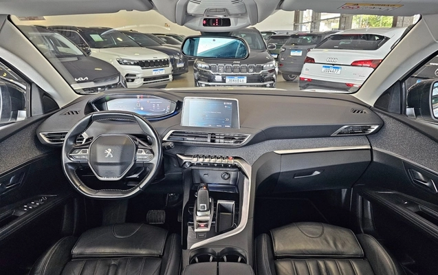 imagem-https://www.socarrao.com.br/sc-vehicle-images-prod/3256957/1789240363371-BYMhwhS8pe7ML0j4SvRPdMxE1TINxGAu.jpg