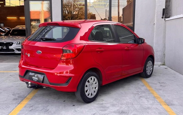 imagem-https://www.socarrao.com.br/sc-vehicle-images-prod/3257007/1787743207127-8384864_13_B_5f021d7a22.jpeg