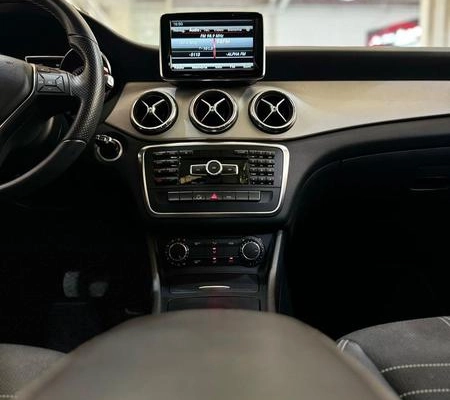 imagem-https://www.socarrao.com.br/sc-vehicle-images-prod/32588/1785351620226-5537779_17_B_afac58c1a3.jpeg