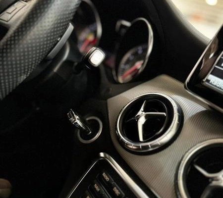 imagem-https://www.socarrao.com.br/sc-vehicle-images-prod/32588/1785351620229-5537779_19_B_0a57feb98a.jpeg