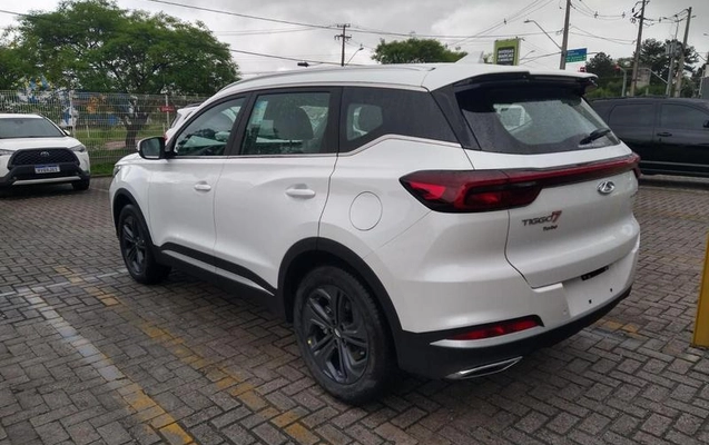 imagem-https://www.socarrao.com.br/sc-vehicle-images-prod/32589/1783625709560-6371585_1_B_3aff83d518.jpeg