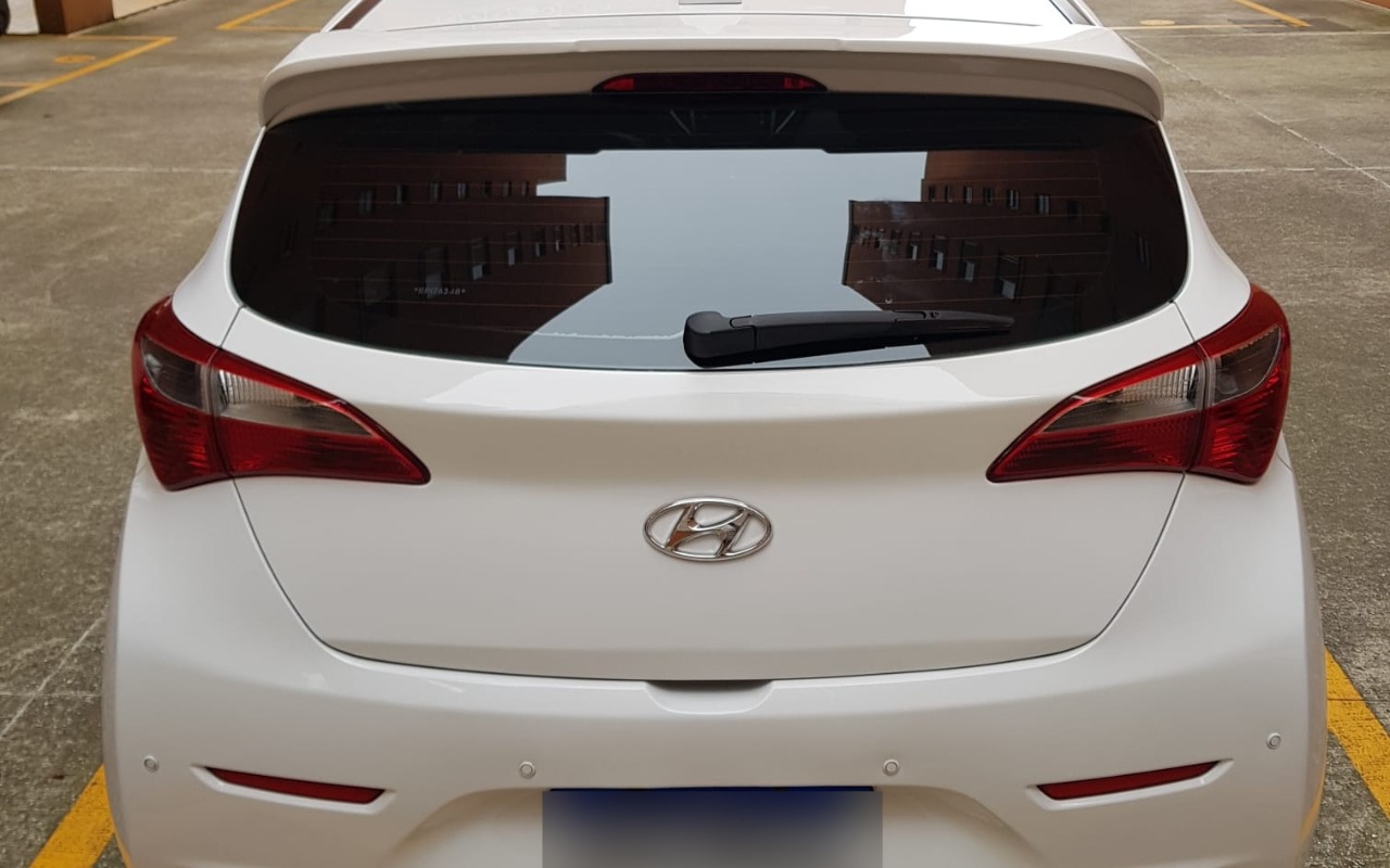 imagem-https://www.socarrao.com.br/sc-vehicle-images-prod/3265117/1786905302447-aGIyMF90cmFzZWlyYV9wbGFjYV9ib3JyYWRhLmpwZWc.jpeg