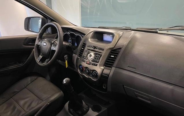 imagem-https://www.socarrao.com.br/sc-vehicle-images-prod/32652/1789661362783-7619470_14_B_4fd42331ae.jpeg