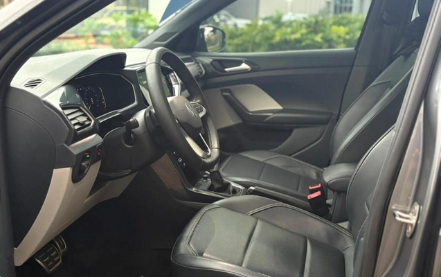 imagem-https://www.socarrao.com.br/sc-vehicle-images-prod/3272883/1789745719448-integration-api-GJPKUo2XK6gFcfWsp3EoVNvkrquJznxt.jpg
