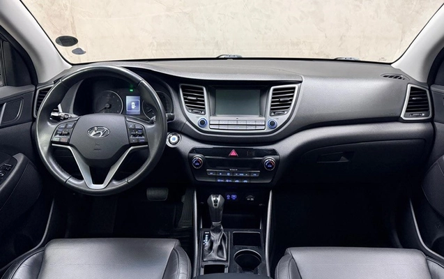 imagem-https://www.socarrao.com.br/sc-vehicle-images-prod/3273204/1788294550780-2f764fa9-ec45-4af1-af2b-f5a9ce402eac.jpg