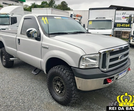 Ford F-250 2010 Prata — foto 1 de 3