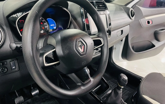 imagem-https://www.socarrao.com.br/sc-vehicle-images-prod/3273296/1786967972664-003_39cd306621b3520ad1c7a27f602d4ff8.jpeg