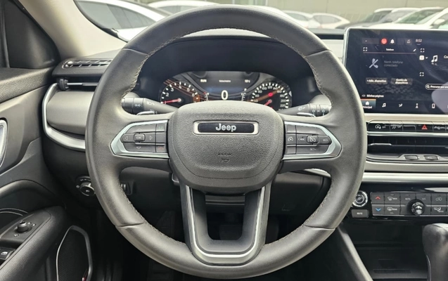 imagem-https://www.socarrao.com.br/sc-vehicle-images-prod/3273347/1788184078285-qVGrbtkiTlxct2xVbkRV0C8lqsLsq79Y.jpg