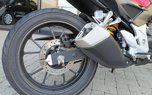 imagem-https://www.socarrao.com.br/sc-vehicle-images-prod/3273555/1789580306145-8048556_13_B_33fd4dd724.jpeg
