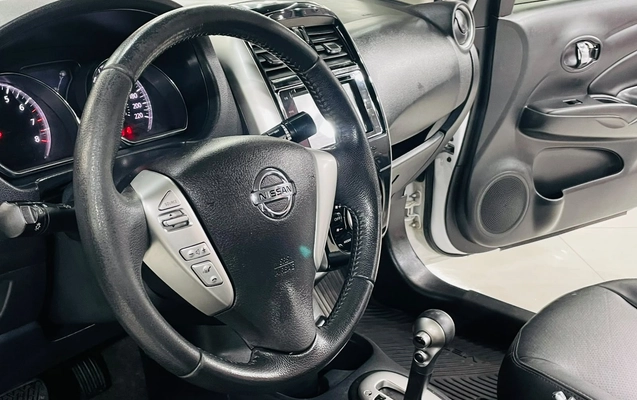 imagem-https://www.socarrao.com.br/sc-vehicle-images-prod/3273594/1787248427543-003_443a282c5ffab0481bbbfb0004b950c1.jpeg