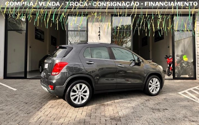 imagem-https://www.socarrao.com.br/sc-vehicle-images-prod/3273615/1789504560194-8208645_7_B_1044de14cb.jpeg