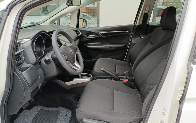 imagem-https://www.socarrao.com.br/sc-vehicle-images-prod/3273820/1789504609586-8284397_10_B_8d146ca639.jpeg