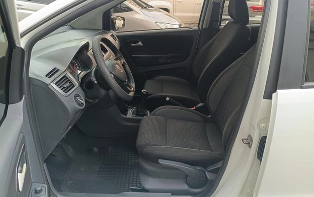 imagem-https://www.socarrao.com.br/sc-vehicle-images-prod/3273846/1789504614899-8353849_8_B_c1e3411844.jpeg