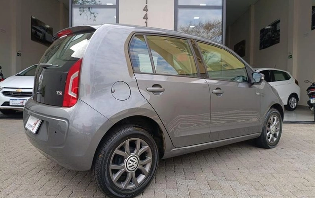 imagem-https://www.socarrao.com.br/sc-vehicle-images-prod/3273976/1789504705674-8308480_0_B_823a4f369e.jpeg
