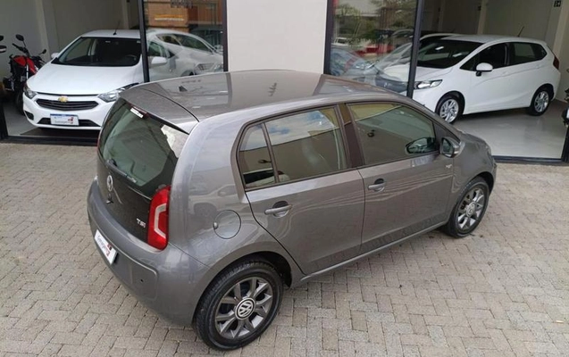 imagem-https://www.socarrao.com.br/sc-vehicle-images-prod/3273976/1789504705674-8308480_2_B_2d3618adfb.jpeg