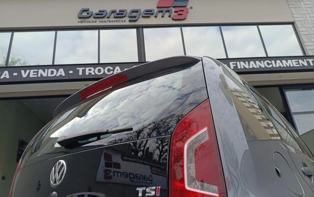 imagem-https://www.socarrao.com.br/sc-vehicle-images-prod/3273976/1789504705680-8308480_18_B_7ccc7db298.jpeg