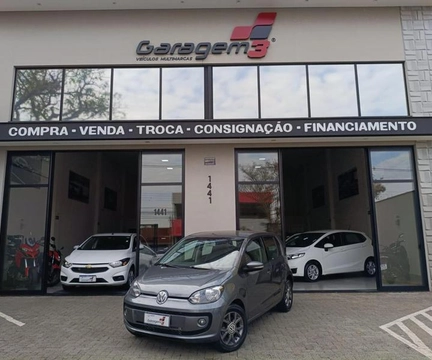 Volkswagen Up! 2017 Cinza — foto 1 de 3