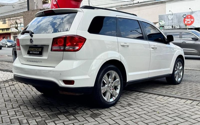 imagem-https://www.socarrao.com.br/sc-vehicle-images-prod/3273987/1786969760150-8166793_18_B_3d9b3eb560.jpeg