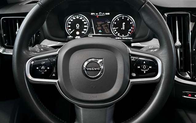 imagem-https://www.socarrao.com.br/sc-vehicle-images-prod/3274123/1787058444565-8383976_11_B_b1cccaf3ac.jpeg