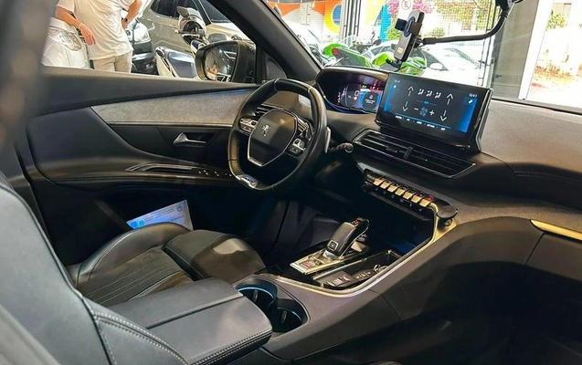 imagem-https://www.socarrao.com.br/sc-vehicle-images-prod/3274212/1787930792467-8383047_0_B_bb9737ce00.jpeg