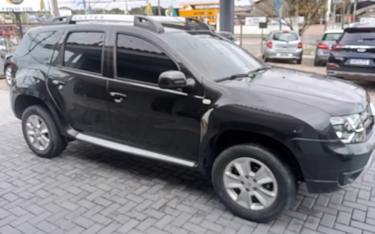 imagem-https://www.socarrao.com.br/sc-vehicle-images-prod/3274477/1786971255687-V2hhdHNBcHAgSW1hZ2UgMjAyNi0wOC0xNyBhdCAwOS40MC4xNyAoMSkuanBlZw.jpeg