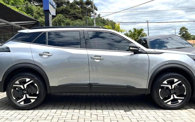 imagem-https://www.socarrao.com.br/sc-vehicle-images-prod/3274592/1787762932189-8379381_23_B_90e4bab5b8.jpeg