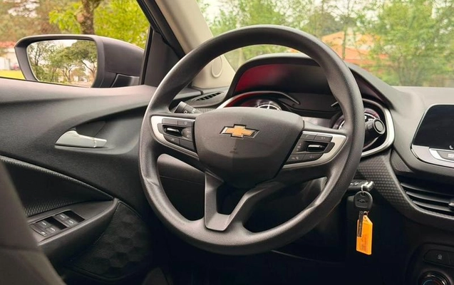 imagem-https://www.socarrao.com.br/sc-vehicle-images-prod/3274609/1786971849700-8301740_5_B_28a57ca739.jpeg