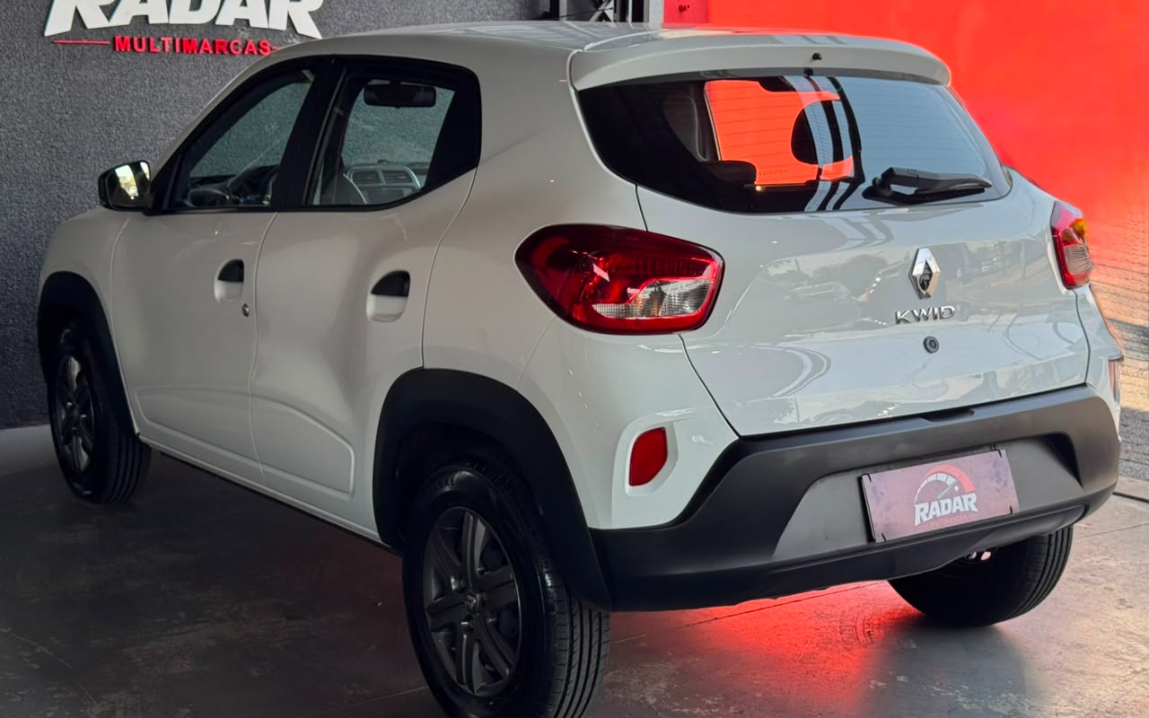 imagem-https://www.socarrao.com.br/sc-vehicle-images-prod/3274801/1786972543677-V2hhdHNBcHAgSW1hZ2UgMjAyNi0wOC0xNyBhdCAxMC4xNC4wMSAoMSkuanBlZw.jpeg