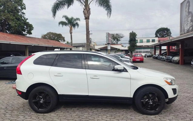 imagem-https://www.socarrao.com.br/sc-vehicle-images-prod/3274808/1787322756386-8385676_4_B_f6eeb45de5.jpeg
