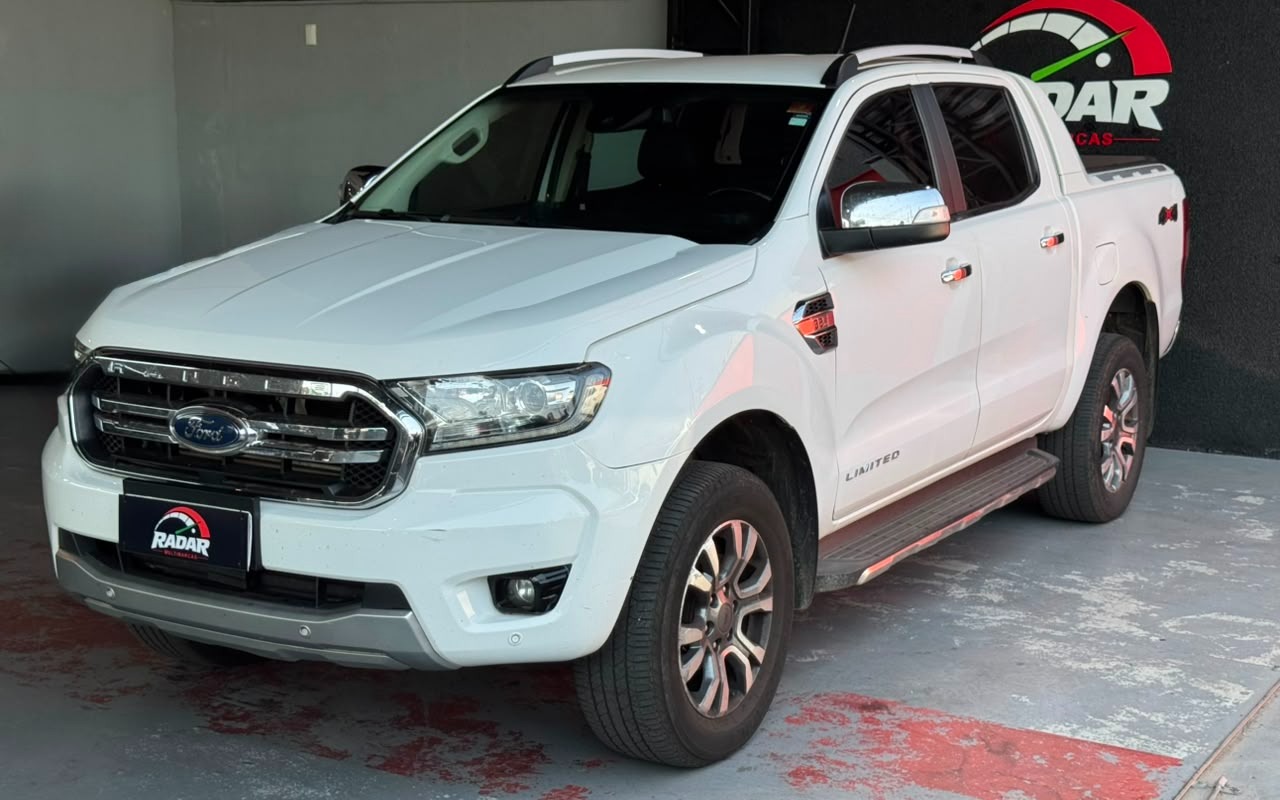imagem-https://www.socarrao.com.br/sc-vehicle-images-prod/3274885/1786972922385-V2hhdHNBcHAgSW1hZ2UgMjAyNi0wOC0xNyBhdCAxMC4xNi4wNSAoMSkuanBlZw.jpeg