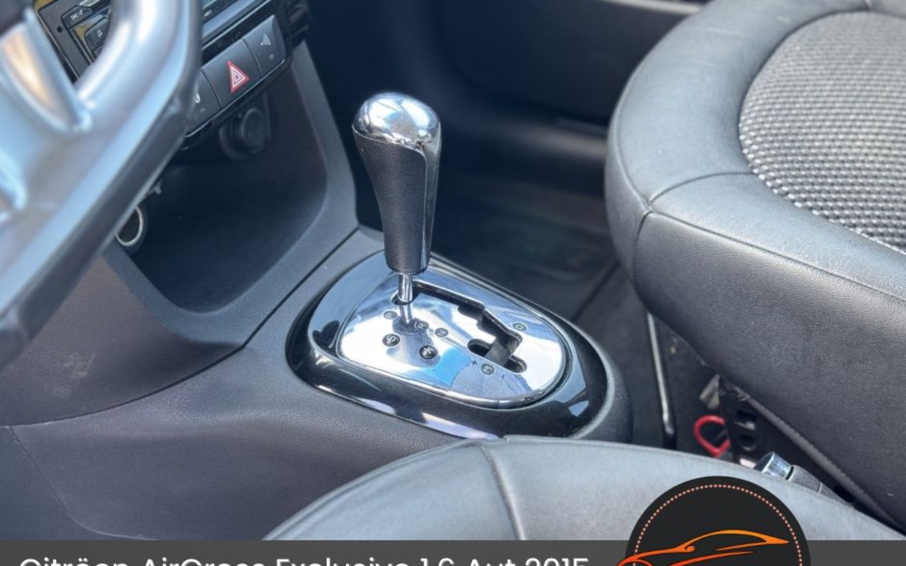 imagem-https://www.socarrao.com.br/sc-vehicle-images-prod/3275091/1786973633707-MTEuanBlZw.jpeg