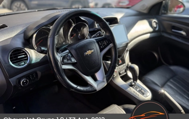 imagem-https://www.socarrao.com.br/sc-vehicle-images-prod/3275346/1786974149762-OS5qcGVn.jpeg