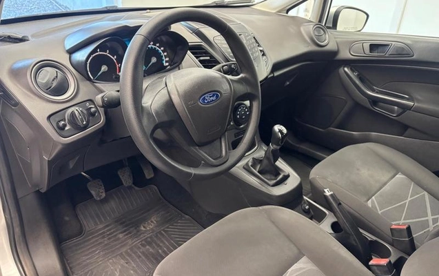 imagem-https://www.socarrao.com.br/sc-vehicle-images-prod/3275382/1787072196112-8290302_14_B_dd300b9b33.jpeg