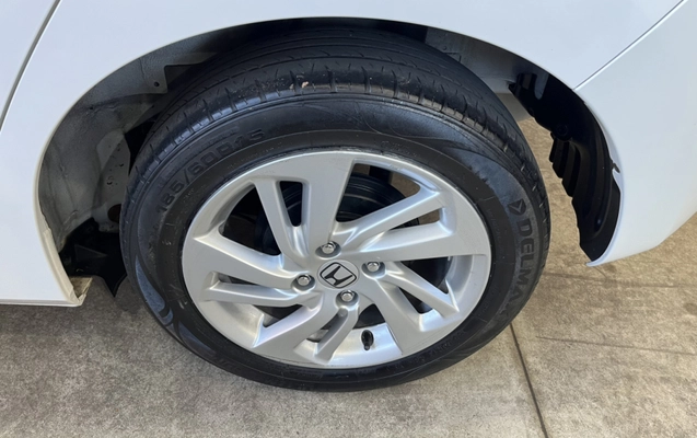 imagem-https://www.socarrao.com.br/sc-vehicle-images-prod/3275405/1786982647075-dU4bpCtha0PWuUgnELipn6yn7ubSQDQYi4SZ.jpg