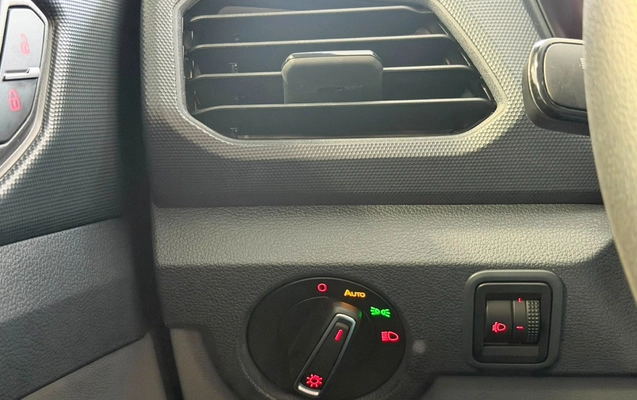 imagem-https://www.socarrao.com.br/sc-vehicle-images-prod/3275410/1786974705614-MTQuanBlZw.jpeg