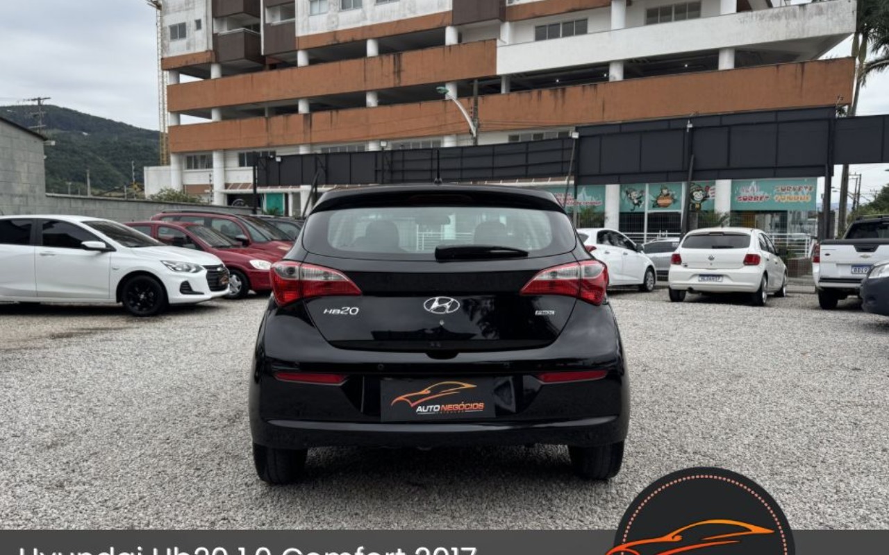imagem-https://www.socarrao.com.br/sc-vehicle-images-prod/3275657/1786975208668-NS5qcGVn.jpeg