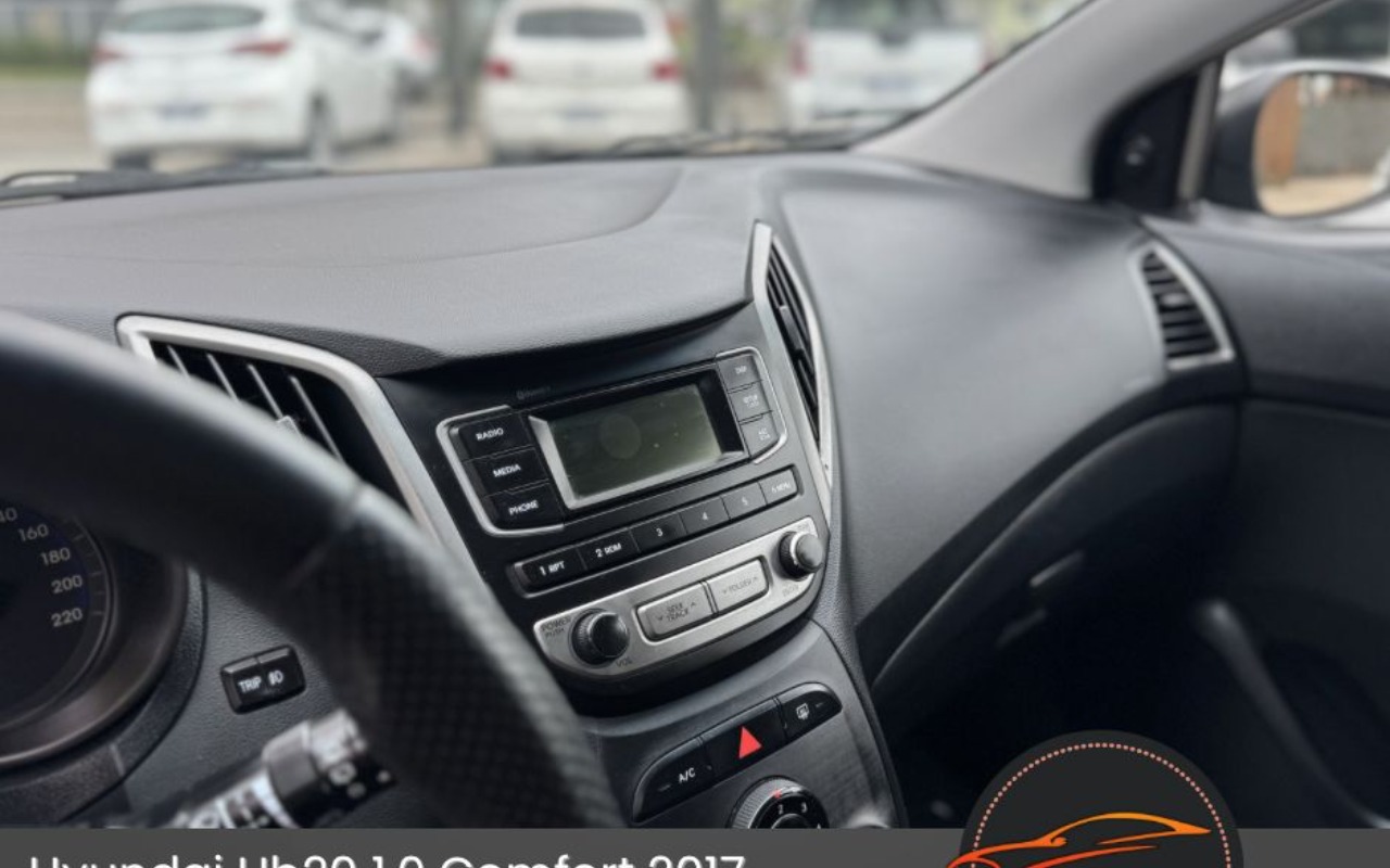 imagem-https://www.socarrao.com.br/sc-vehicle-images-prod/3275657/1786975209310-MTQuanBlZw.jpeg