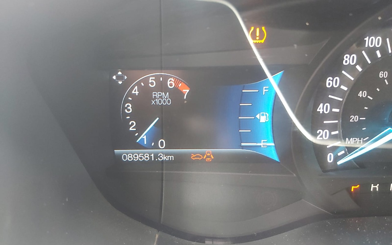 imagem-https://www.socarrao.com.br/sc-vehicle-images-prod/3275707/1786975420519-V2hhdHNBcHAgSW1hZ2UgMjAyNi0wOC0xMyBhdCAxNC41NC4zOSAoNSkuanBlZw.jpeg
