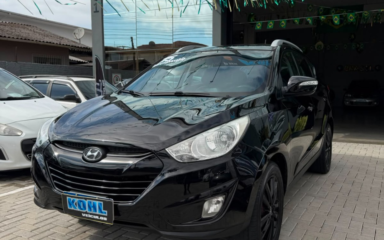 imagem-https://www.socarrao.com.br/sc-vehicle-images-prod/3275817/1786975840617-V2hhdHNBcHAgSW1hZ2UgMjAyNi0wOC0xNyBhdCAxMC40OC4yOCAoMikuanBlZw.jpeg