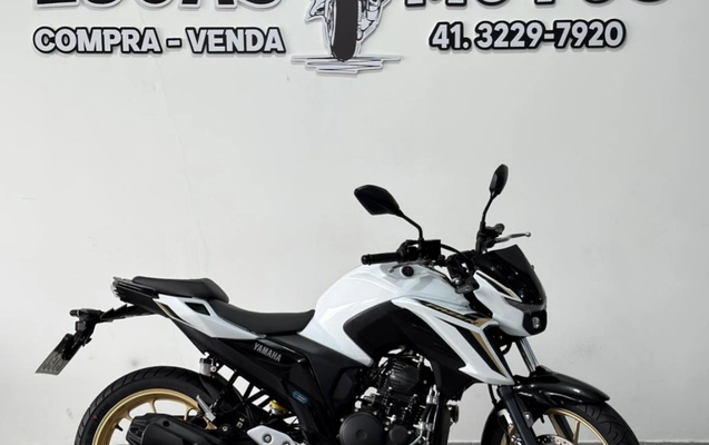 imagem-https://www.socarrao.com.br/sc-vehicle-images-prod/3275832/1786976023346-V2hhdHNBcHAgSW1hZ2UgMjAyNS0xMS0xNSBhdCAxNi40Mi4wMSAoMSkuanBlZw.jpeg