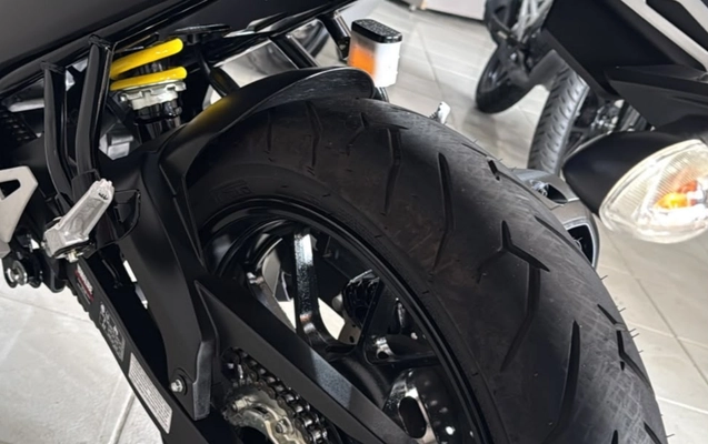 imagem-https://www.socarrao.com.br/sc-vehicle-images-prod/3275859/1786976086961-V2hhdHNBcHAgSW1hZ2UgMjAyNi0wOC0xNSBhdCAxNC4yNy4wMy5qcGVn.jpeg