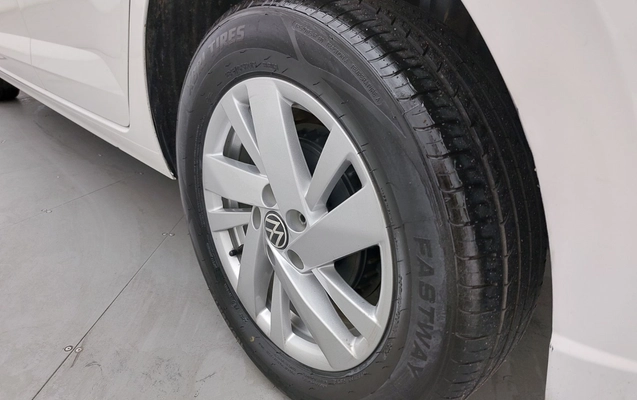 imagem-https://www.socarrao.com.br/sc-vehicle-images-prod/3275862/1786976089578-1_111427.jpg