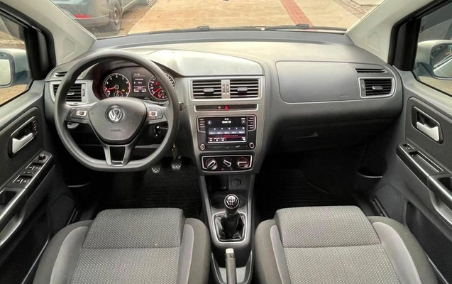 imagem-https://www.socarrao.com.br/sc-vehicle-images-prod/3275875/1788358887025-8348971_10_B_3bbcb4bdc1.jpeg
