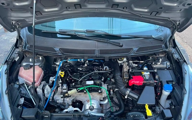 imagem-https://www.socarrao.com.br/sc-vehicle-images-prod/3275988/1788361955903-8325521_8_B_36ce8479b3.jpeg
