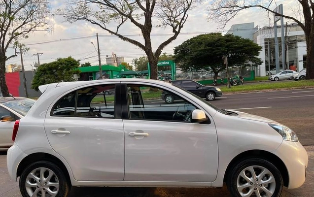 imagem-https://www.socarrao.com.br/sc-vehicle-images-prod/3276128/1788360719204-8346027_7_B_4dcf526e8b.jpeg