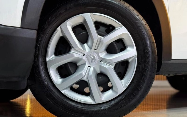 imagem-https://www.socarrao.com.br/sc-vehicle-images-prod/3276164/1787926404247-8376022_3_B_2ffca88192.jpeg