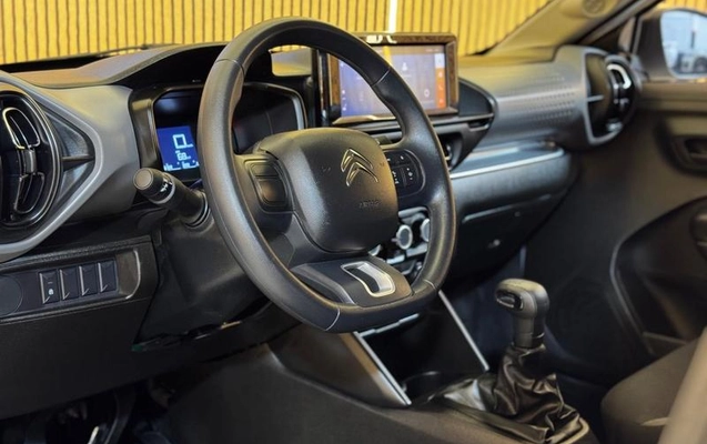 imagem-https://www.socarrao.com.br/sc-vehicle-images-prod/3276164/1787926404258-8376022_9_B_426fb890b5.jpeg