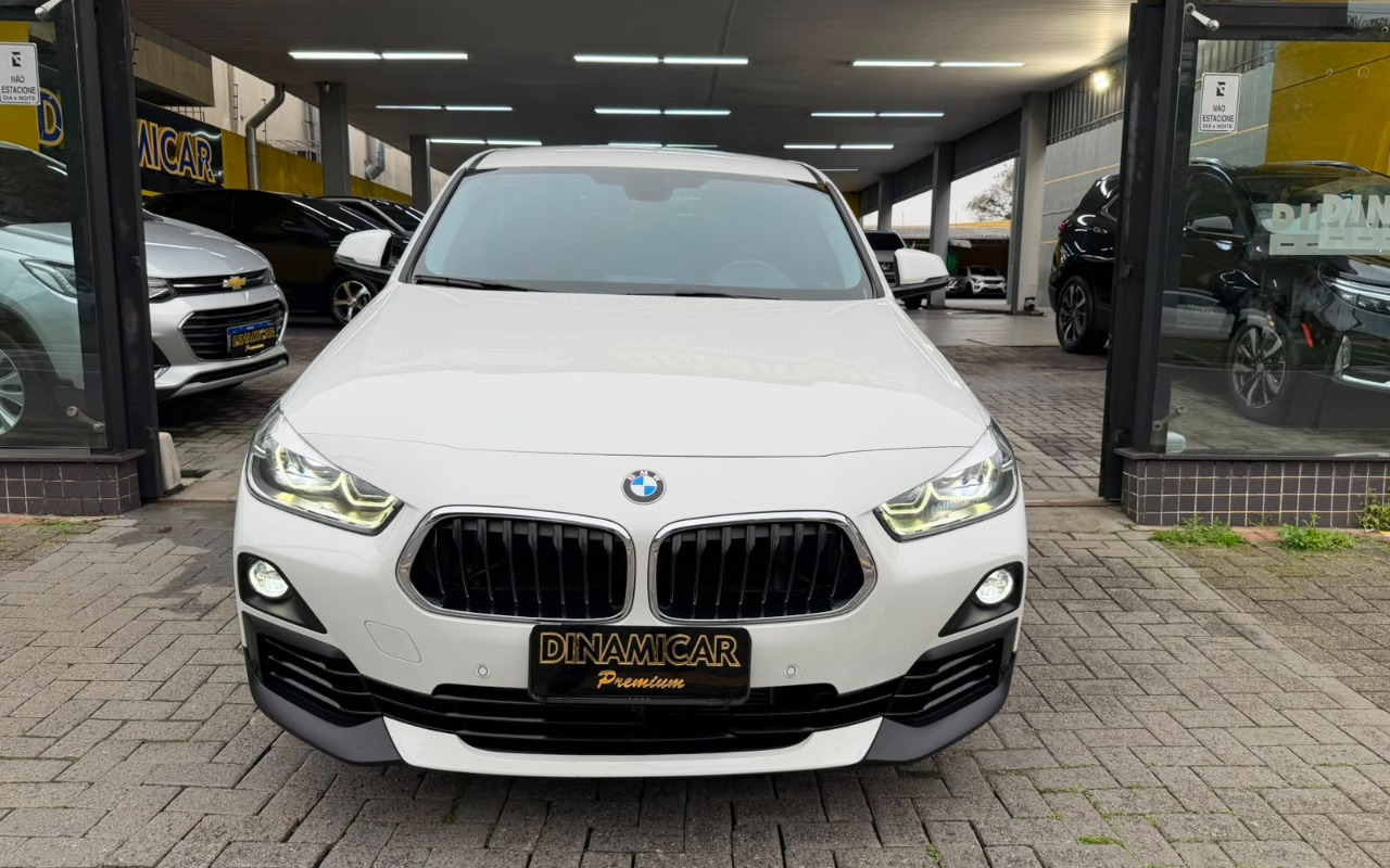 imagem-https://www.socarrao.com.br/sc-vehicle-images-prod/3276181/1786976899046-Ny5qcGVn.jpeg