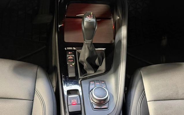 imagem-https://www.socarrao.com.br/sc-vehicle-images-prod/3276181/1786976899944-MTUuanBlZw.jpeg